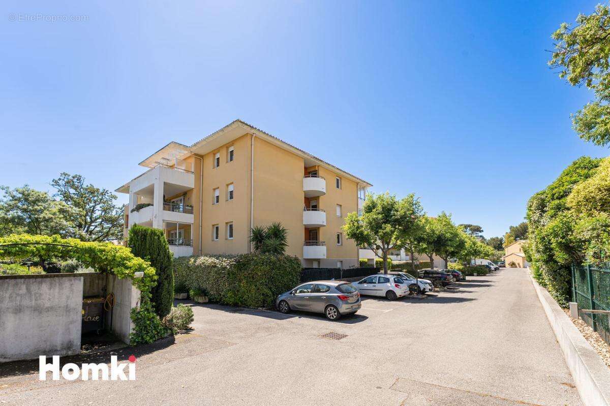Appartement à MARSEILLE-13E