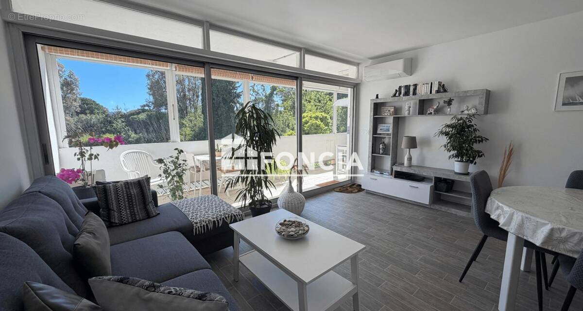 Appartement à LE LAVANDOU
