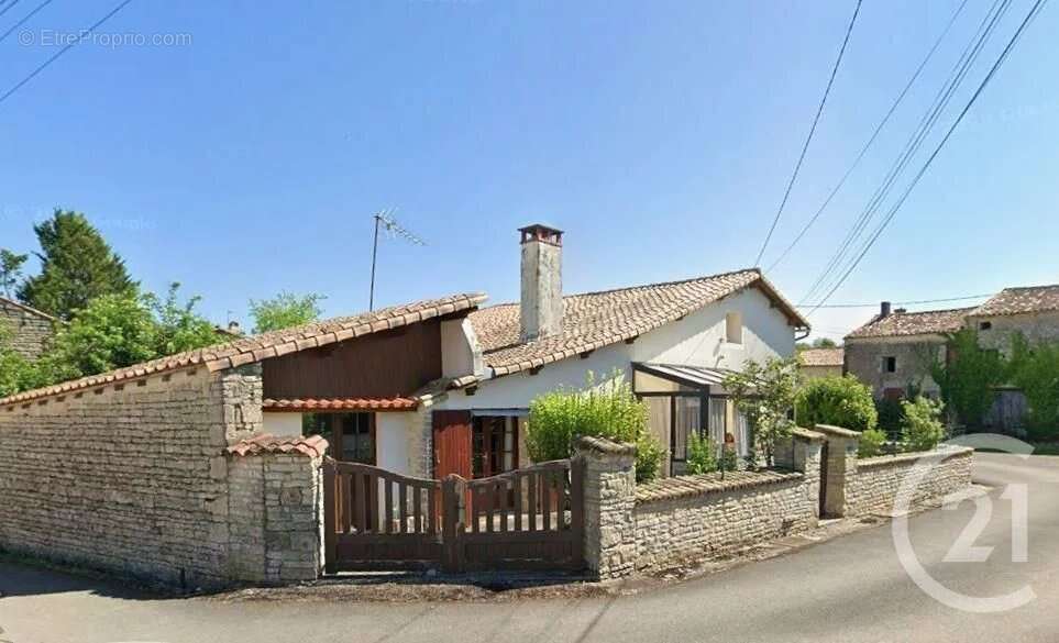 Maison à ENSIGNE