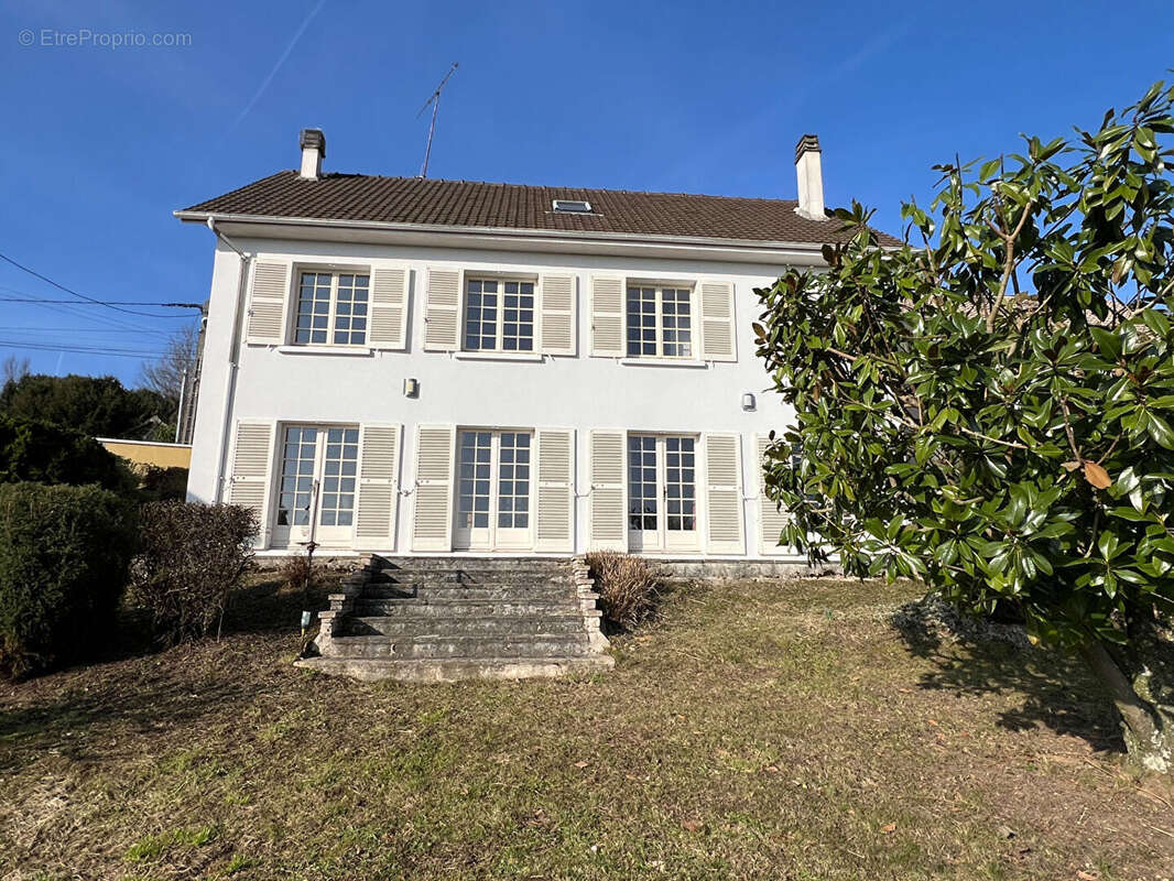 Maison à CREGY-LES-MEAUX