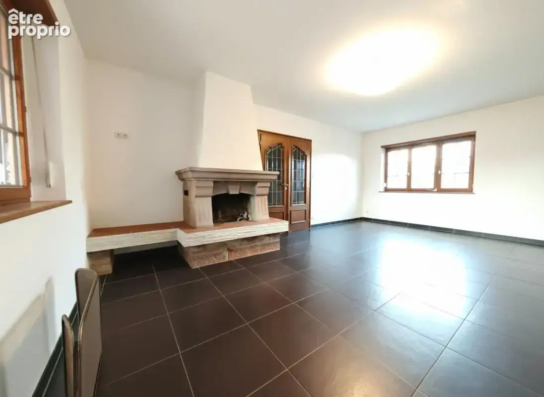 Maison familiale 165 m² - 8 pièces - 5 Chambres - Grand garage - photo 6