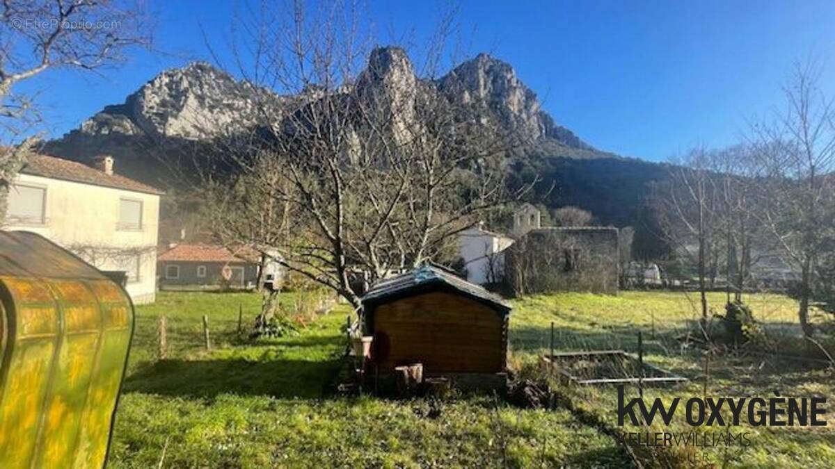 Terrain à PUILAURENS
