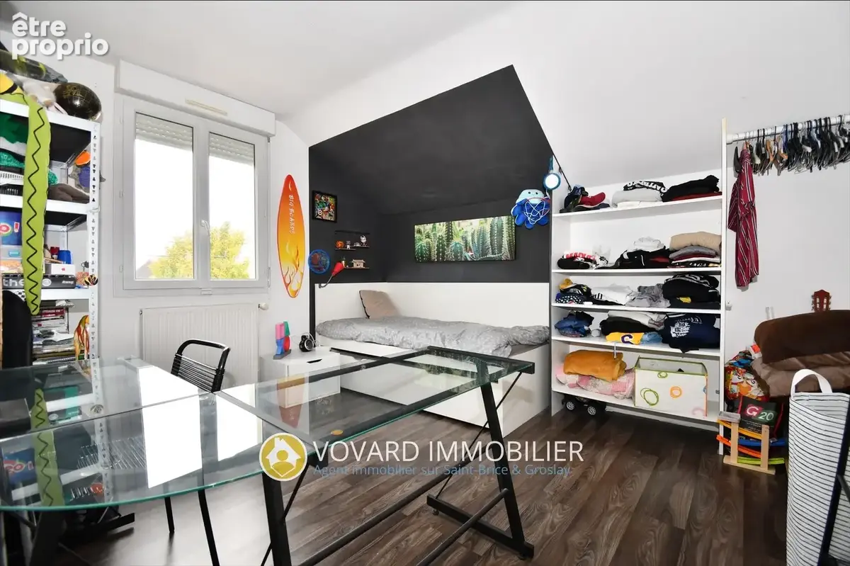Maison Spacieuse de 148 m2 au Cœur du Vieux Saint Brice - photo 5
