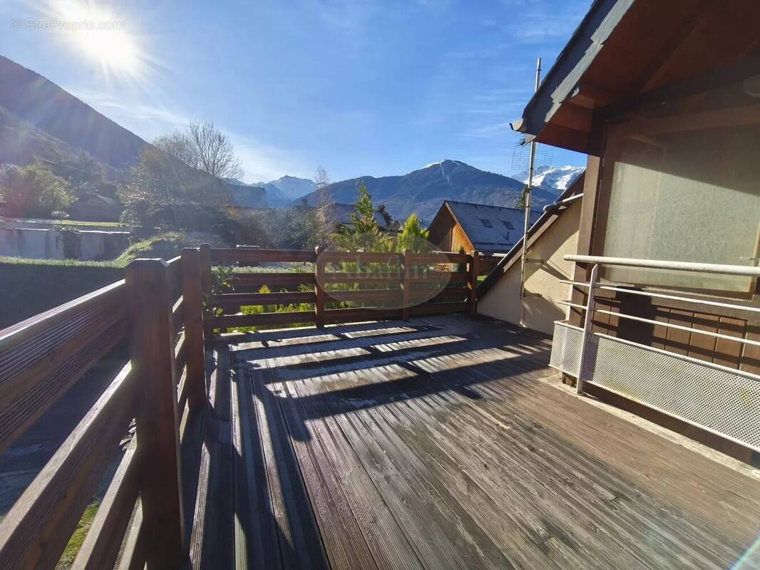 Maison à JUZET-DE-LUCHON