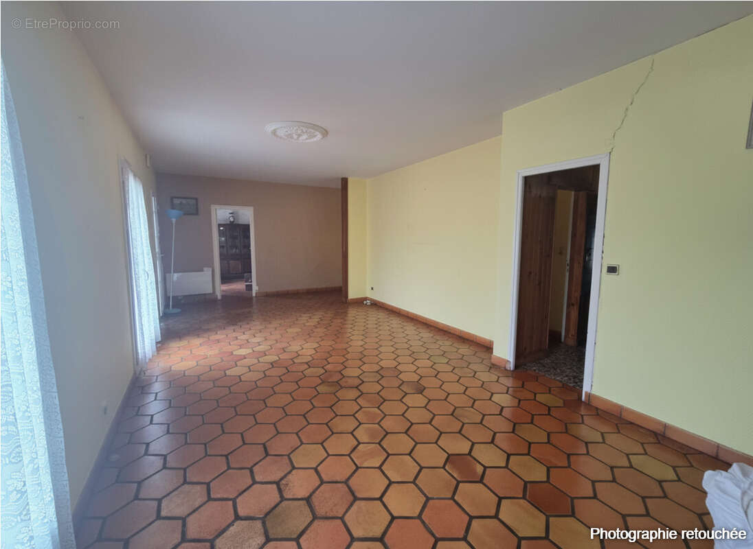 Maison à CHATEAUNEUF-SUR-CHARENTE