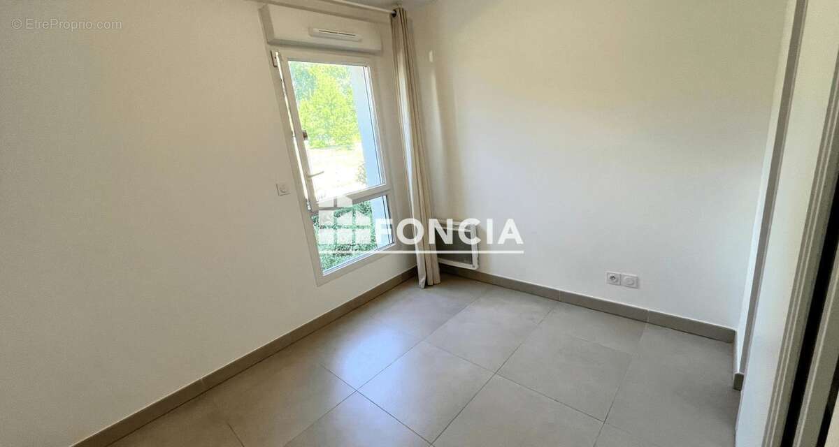 Appartement à LA LONDE-LES-MAURES