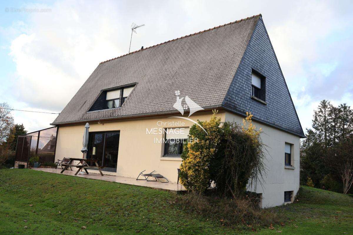 Maison à DINAN