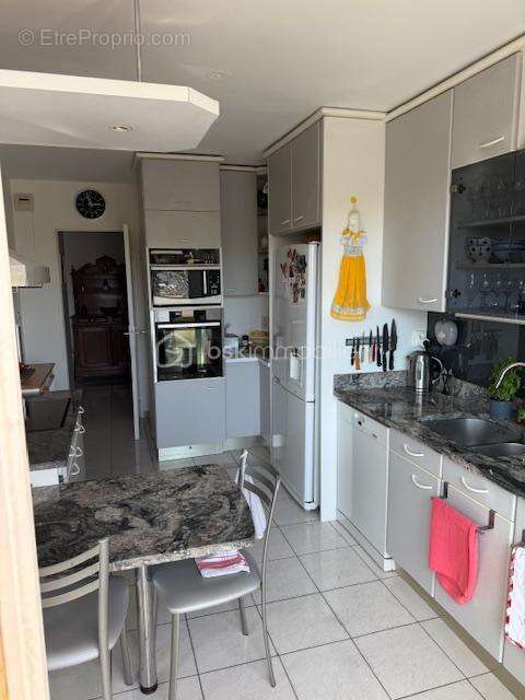 Appartement à SALON-DE-PROVENCE