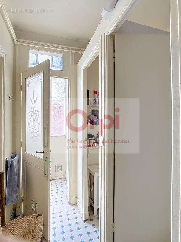 Maison à ISSY-LES-MOULINEAUX