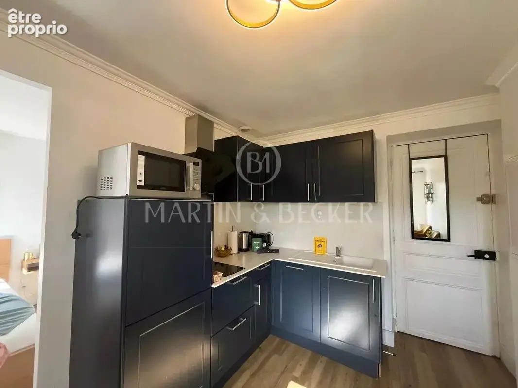 Cannes – dernier étage – beau 2 pièces – idéal investissement ou pied a terre - photo 3