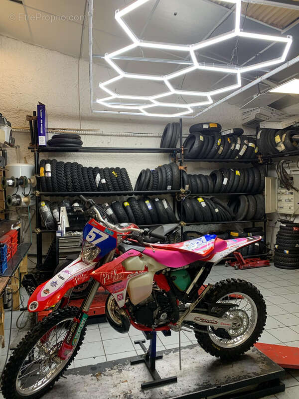 droit au bail Magazin de motos - photo 4
