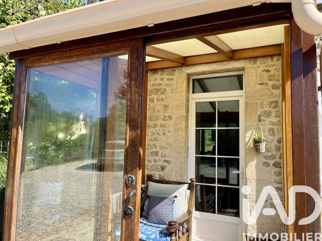 Maison 144 m² à Asnieres-En-Bessin  - photo 5