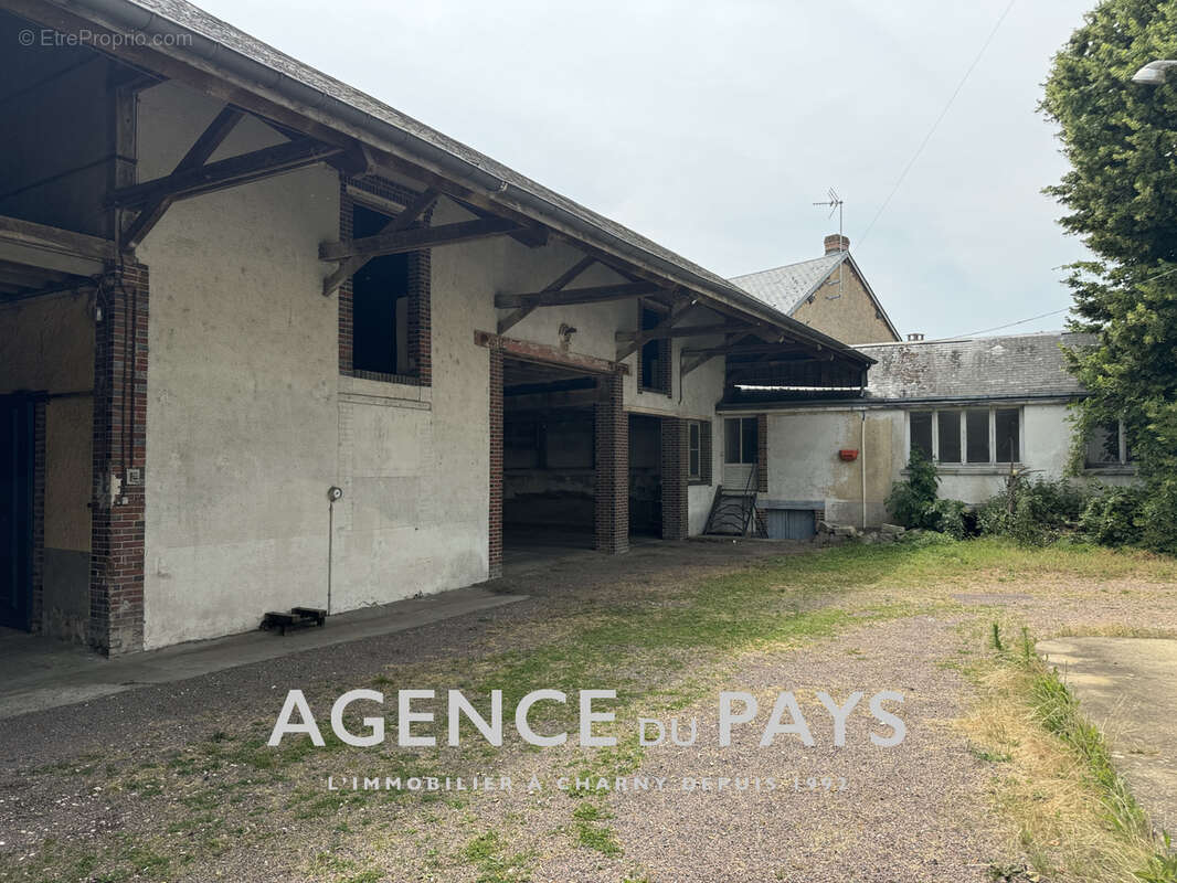 Maison et dependances secteur trigueres - photo 2