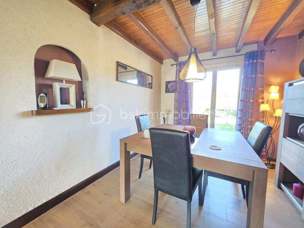 Maison aubiac 152 m² - garage- piscine-veranda- jardin 4800 m² - photo 22