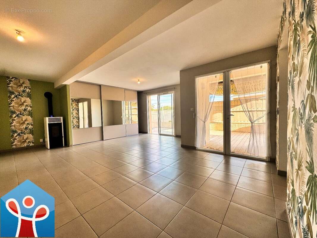 Maison à VALRAS-PLAGE