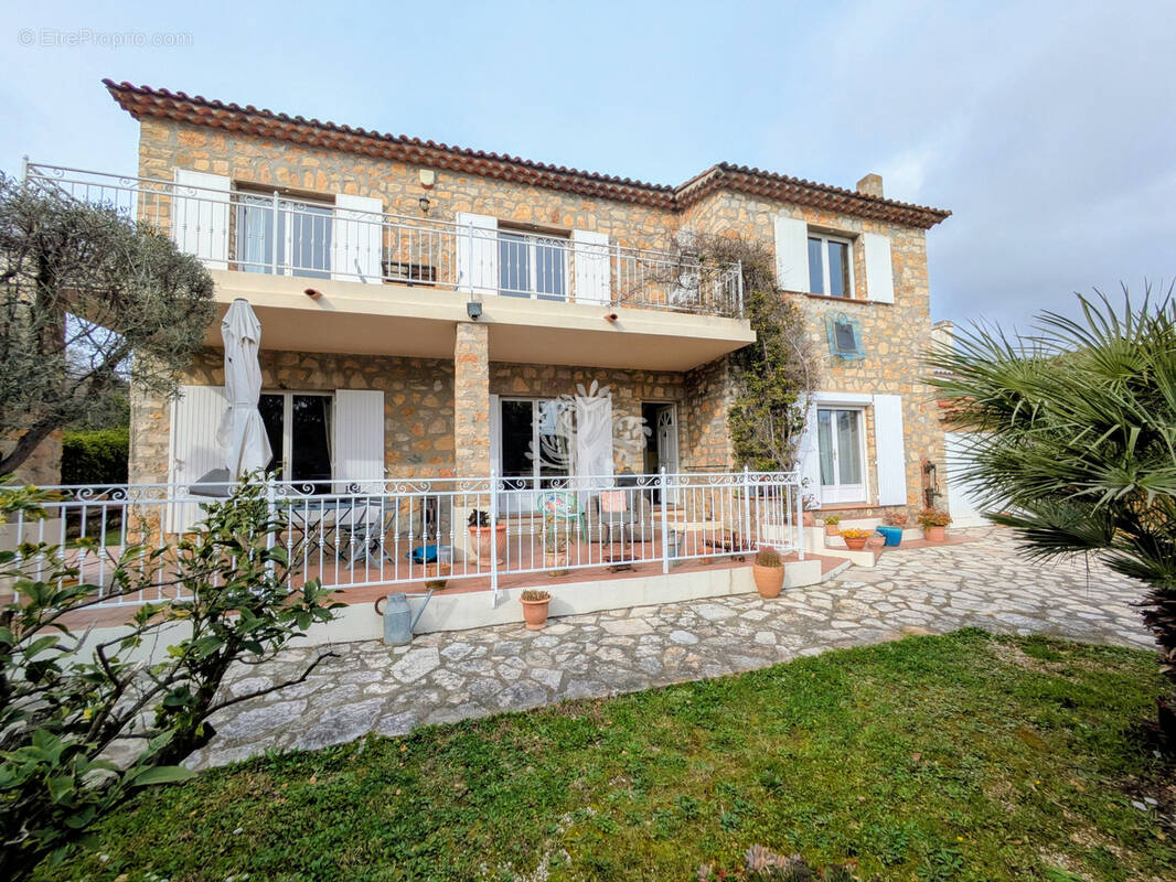 Maison à SANARY-SUR-MER