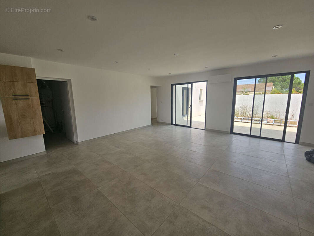 Maison Pennautier 6 pièce(s) 116 m2 - photo 4