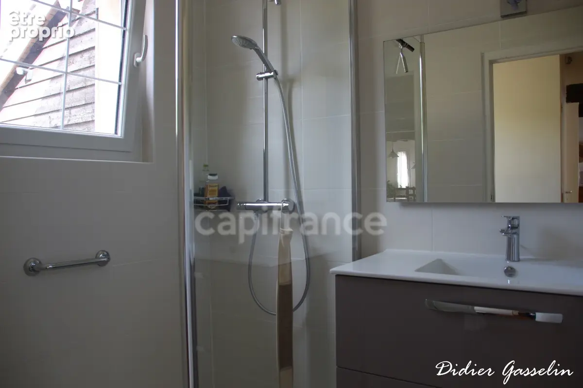 Maison normande rénovée  4 Chambres 139m² Terrain de 6120m²  REMALARD (61) - photo 5