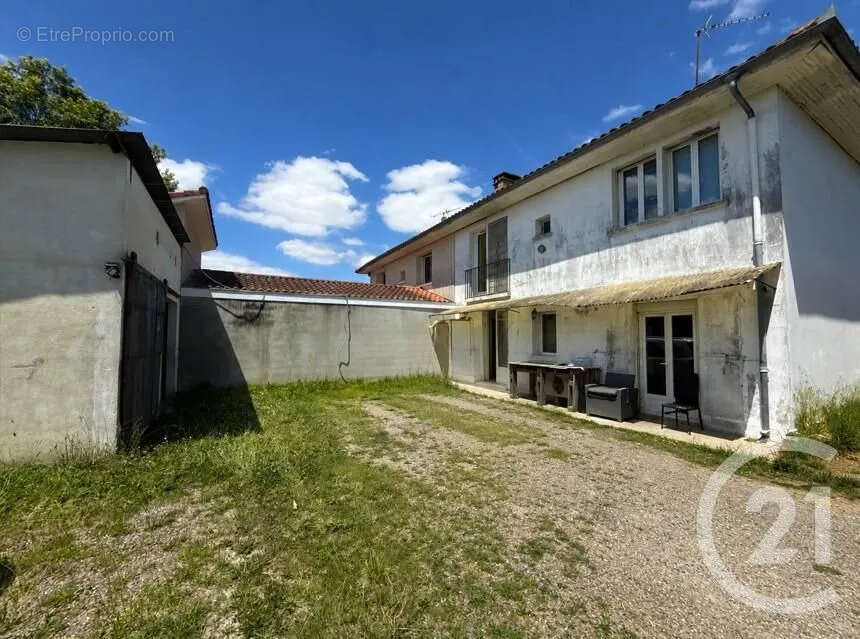 Maison 84 m² à Castel-Sarrazin  - photo 9