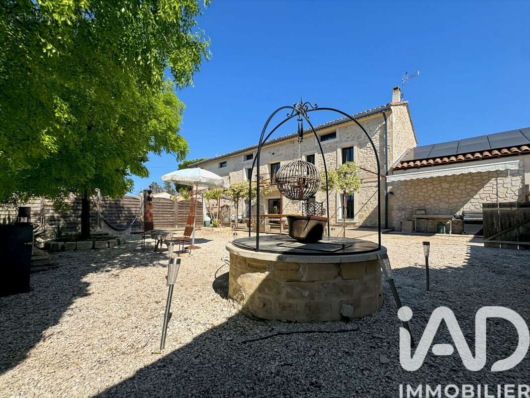 Photo 3 - Maison à ARLES