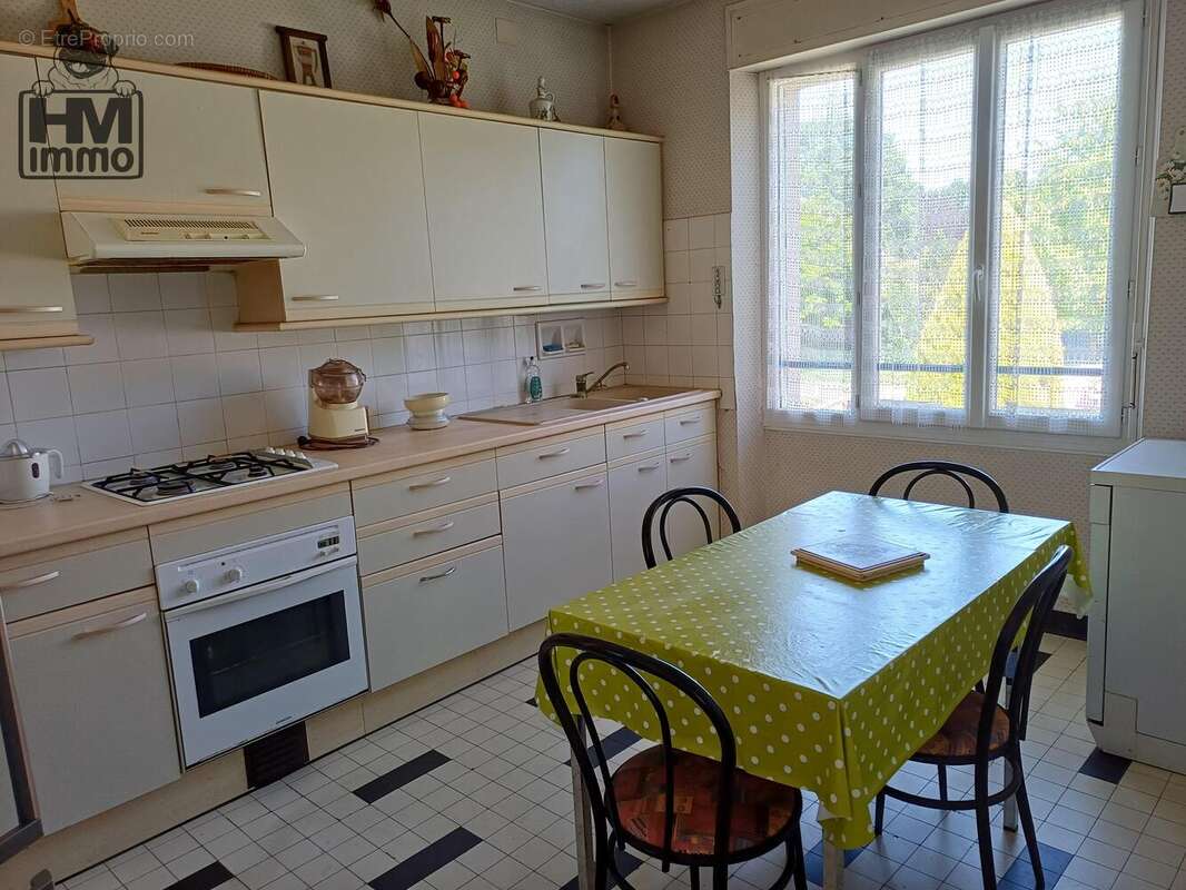 Maison à FEYTIAT
