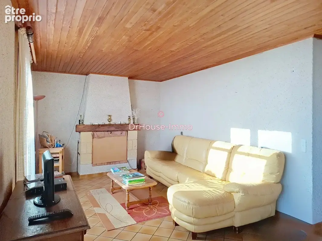 Maison 9 pièces 219 m² à vendre à Duras (47120) - photo 8