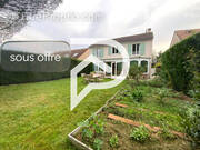 Maison à OZOIR-LA-FERRIERE