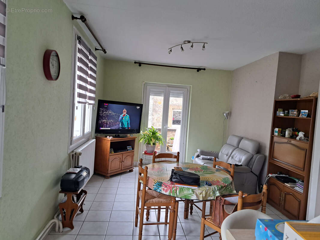 Appartement à TENCE