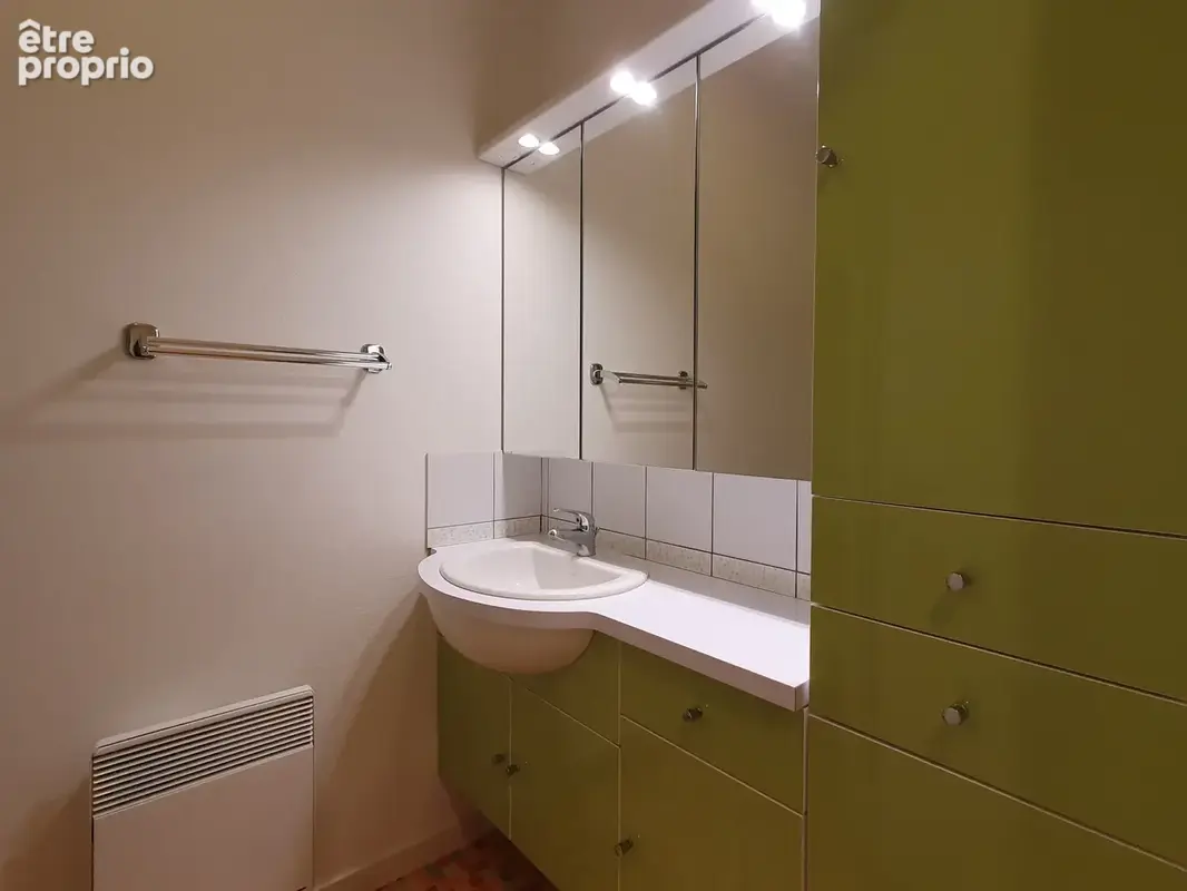Maisonnette dans le centre-ville ! - photo 6