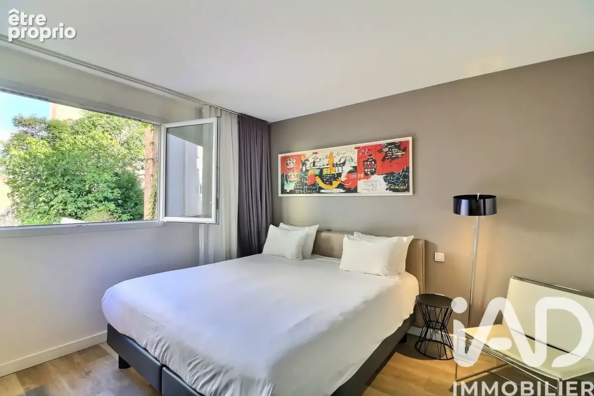 Photo 1 - Appartement à MARSEILLE-5E
