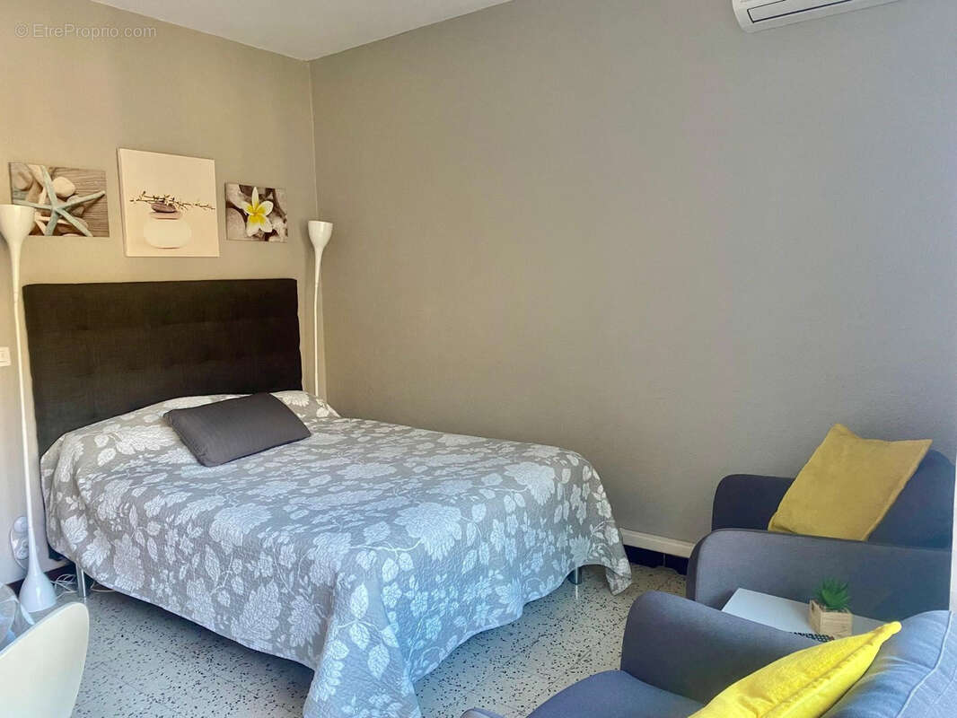 très beau studio avec balcon et parking - photo 9