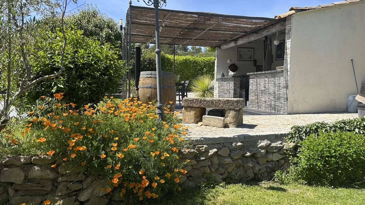 Cazan - Mas de 281 m² sur 3256 m² - photo 12