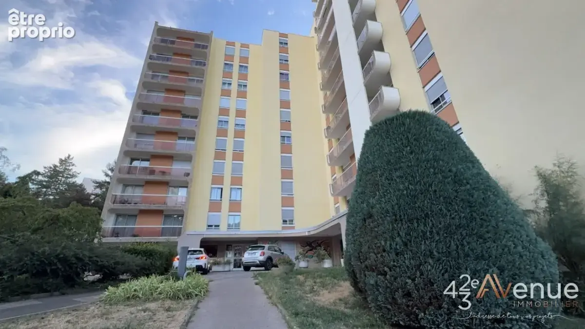 Appartement 3 pièces 66 m² à vendre à Saint-Etienne (42000) - photo 7