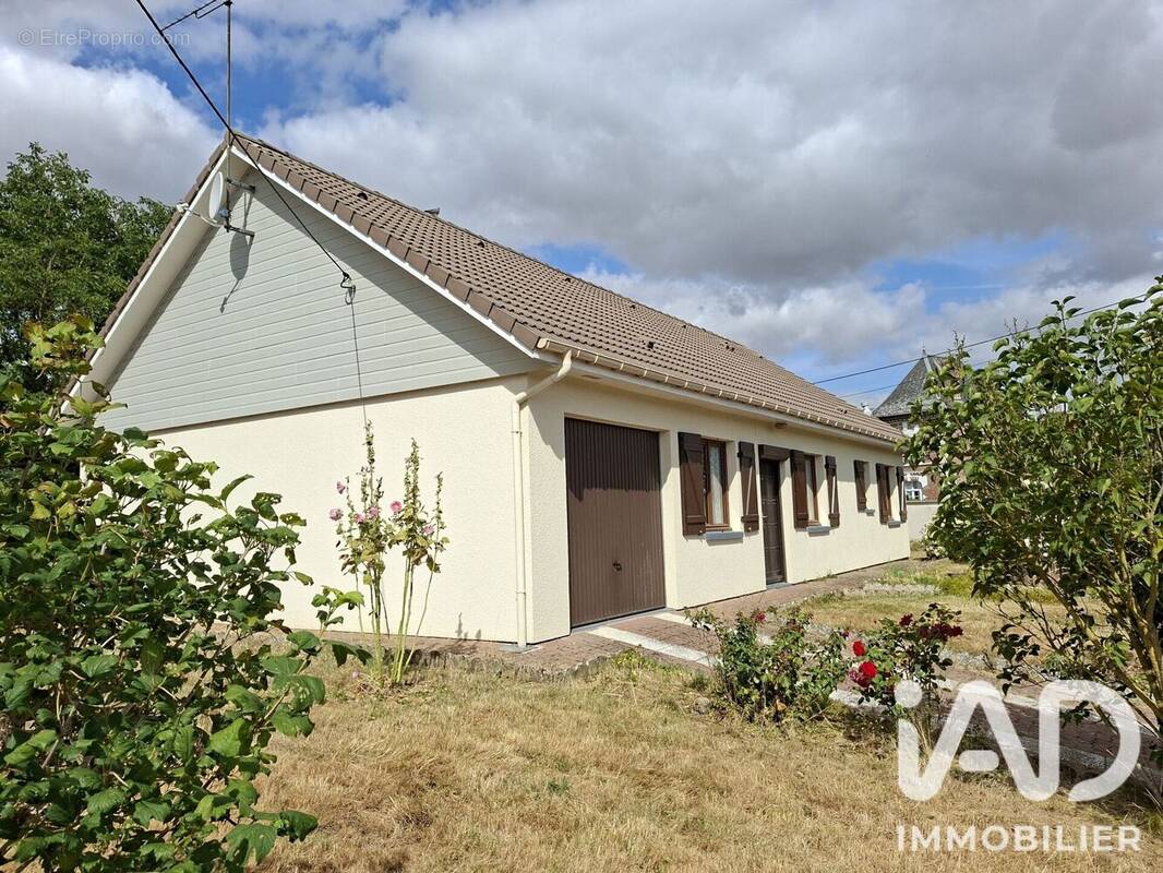 Photo 1 - Maison à HOMBLEUX