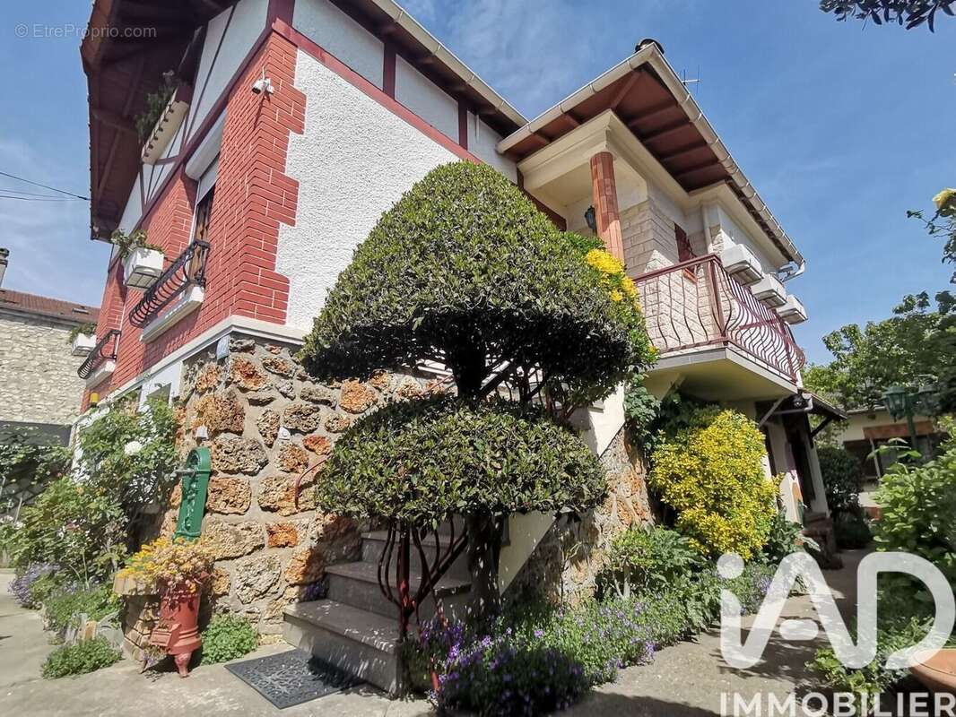 Photo 2 - Maison à VITRY-SUR-SEINE