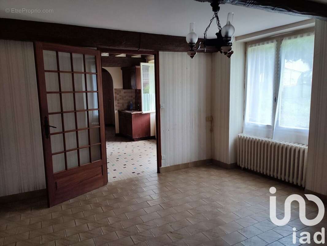 Photo 5 - Maison à CURCAY-SUR-DIVE