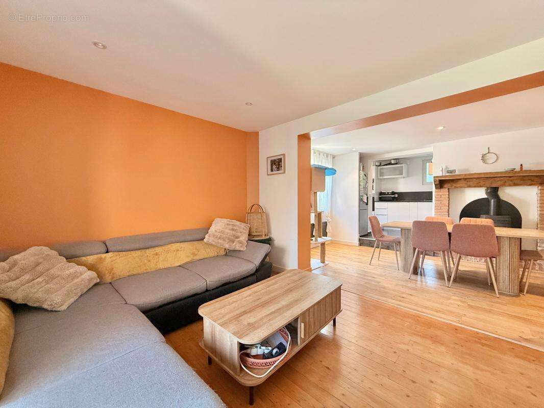 Maison À Vendre 70m² 2 chambres, 281m² terrain - photo 9