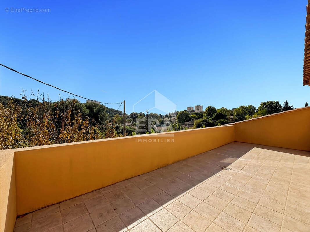 Maison à MARSEILLE-15E