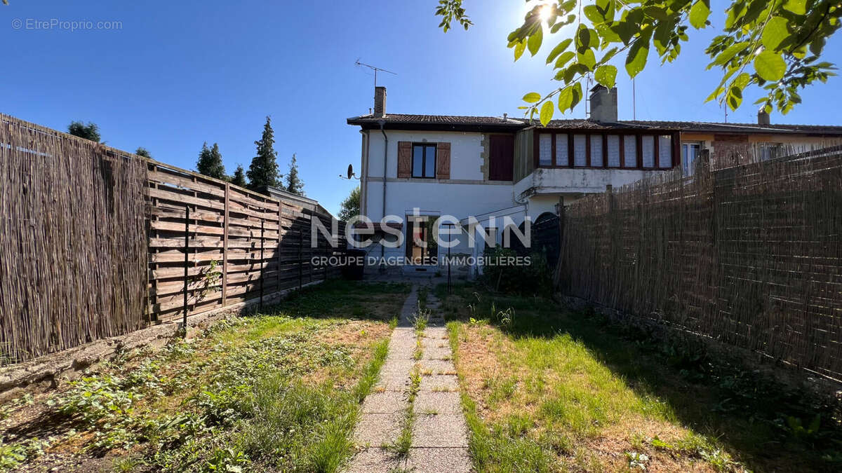 Maison à SERMAIZE-LES-BAINS