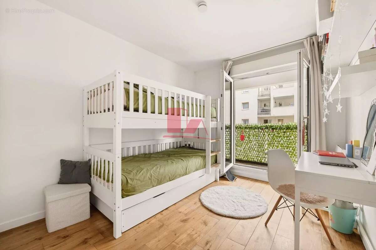 Appartement à ISSY-LES-MOULINEAUX