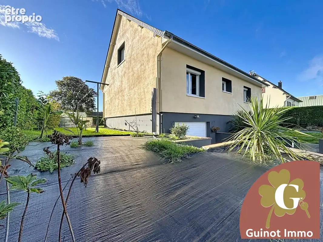 Avant maison - Maison à LANQUETOT