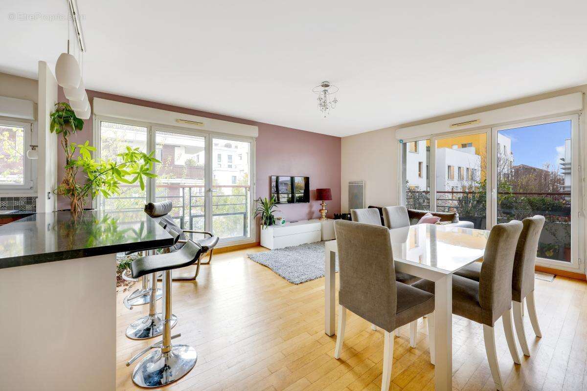 Appartement à SAINT-DENIS