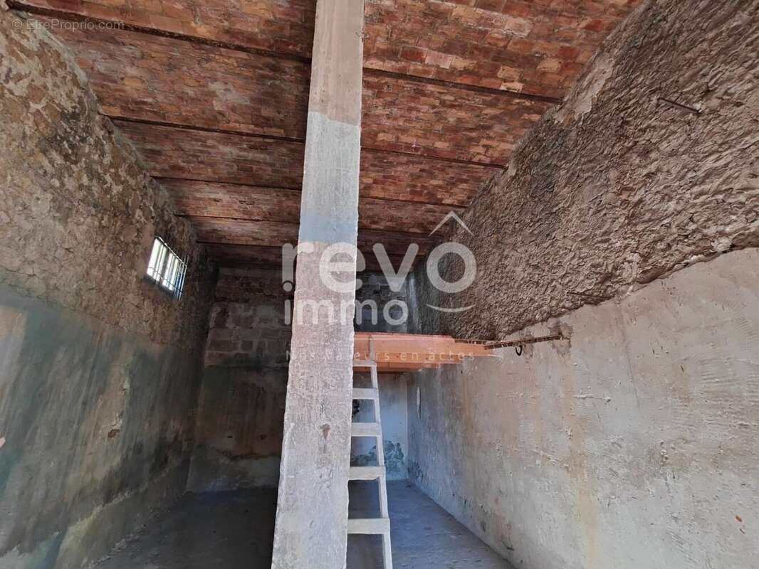 Maison à BEAUMES-DE-VENISE