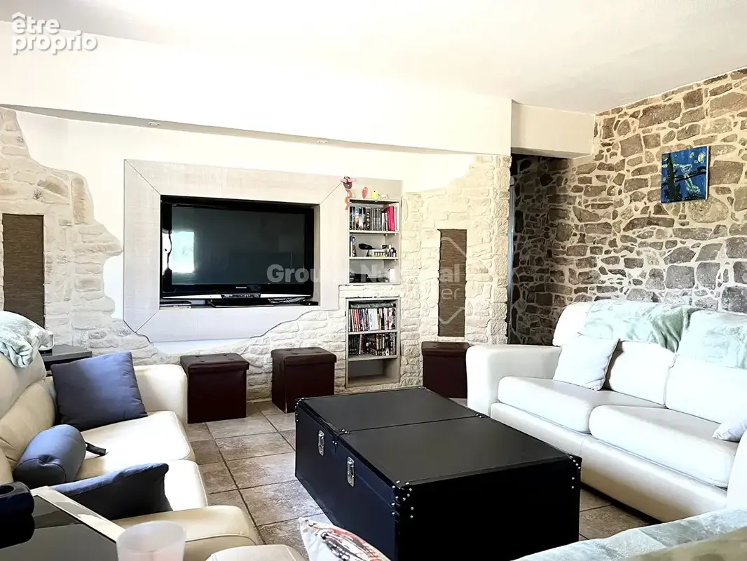 Maison individuelle piscine dependance. - photo 6