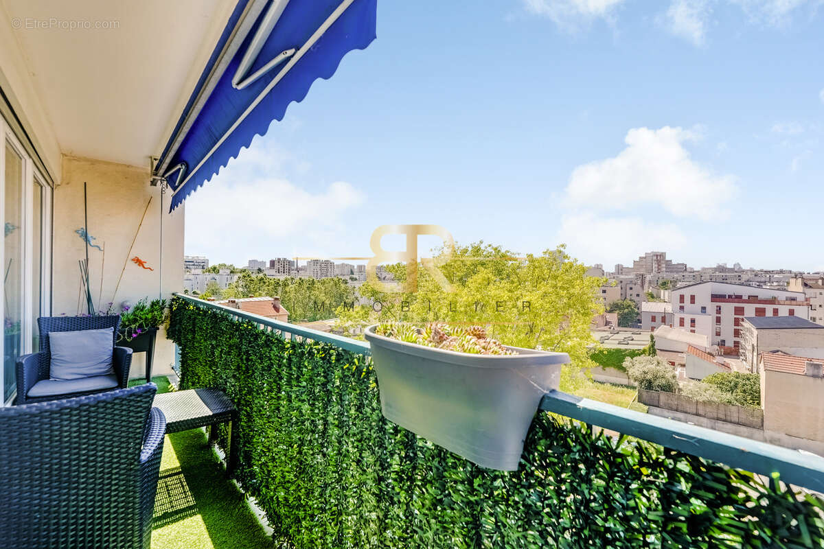 Appartement à AUBERVILLIERS
