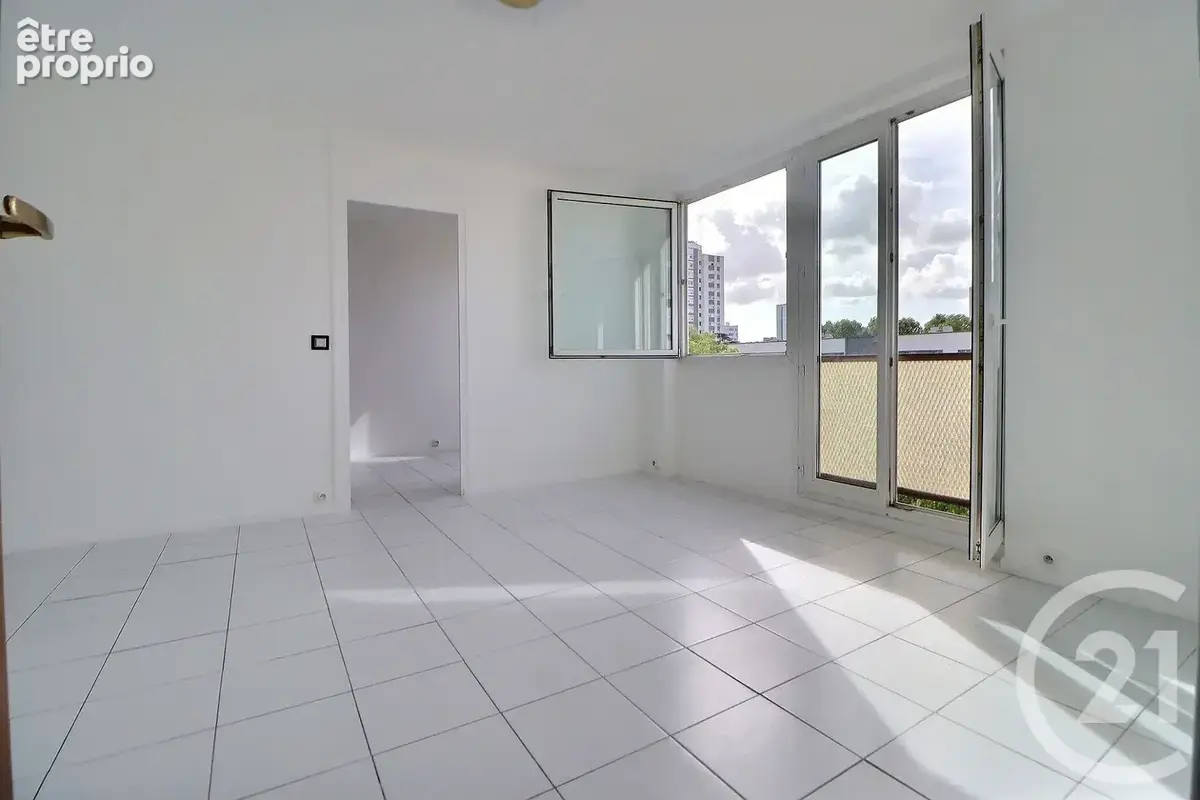 Appartement 2 pièces 39 m² à vendre à Rosny-Sous-Bois (93110) - photo 3