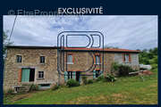 Maison à CUNLHAT