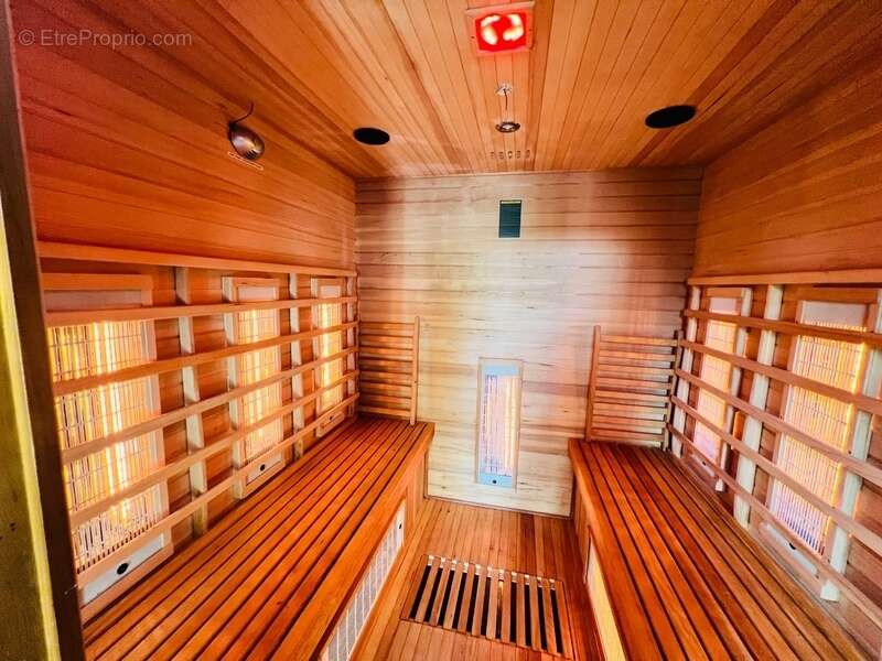 Maison à SAINT-SAUVEUR