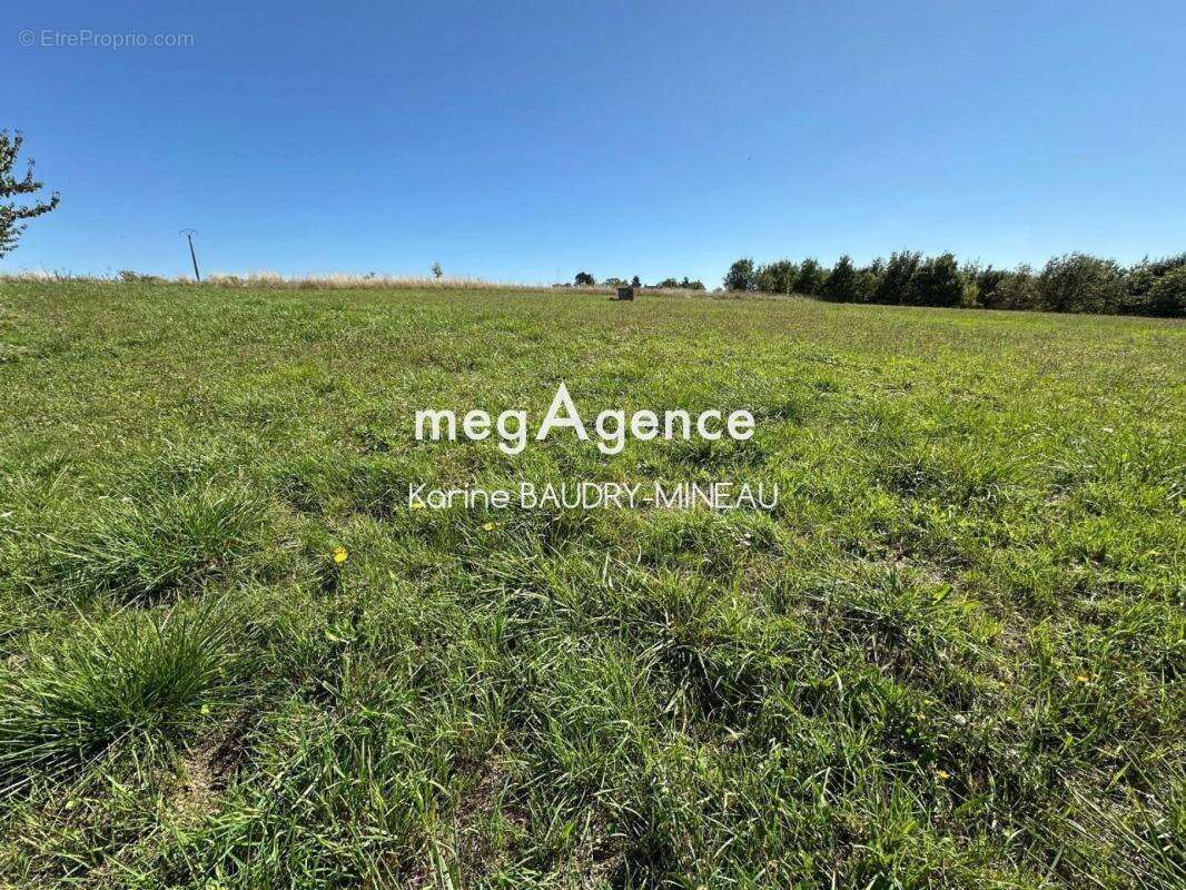 Maison à CHATELLERAULT