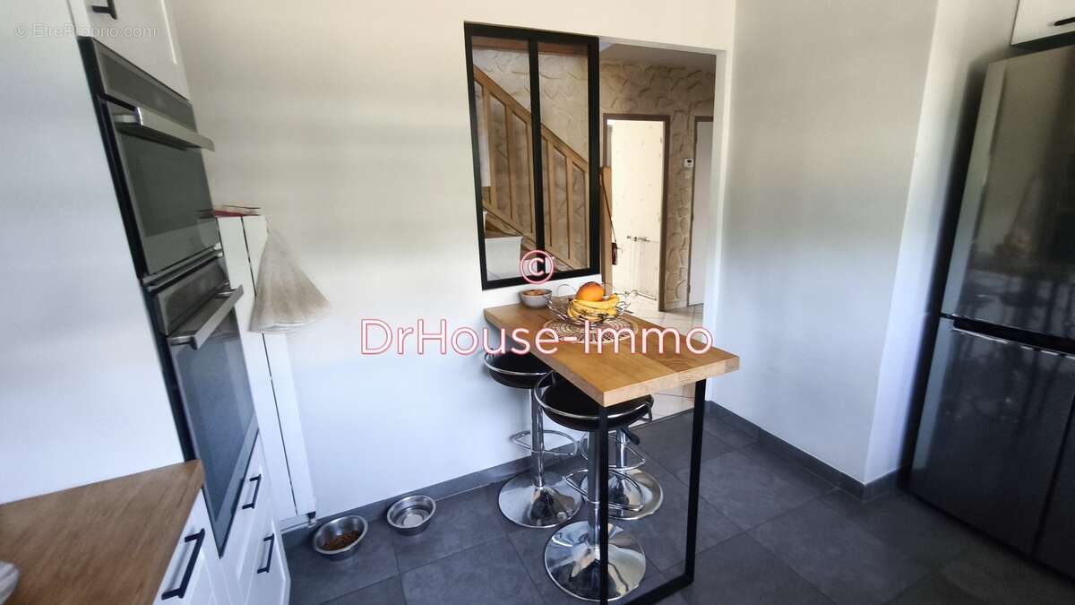 Maison à MARCOUSSIS